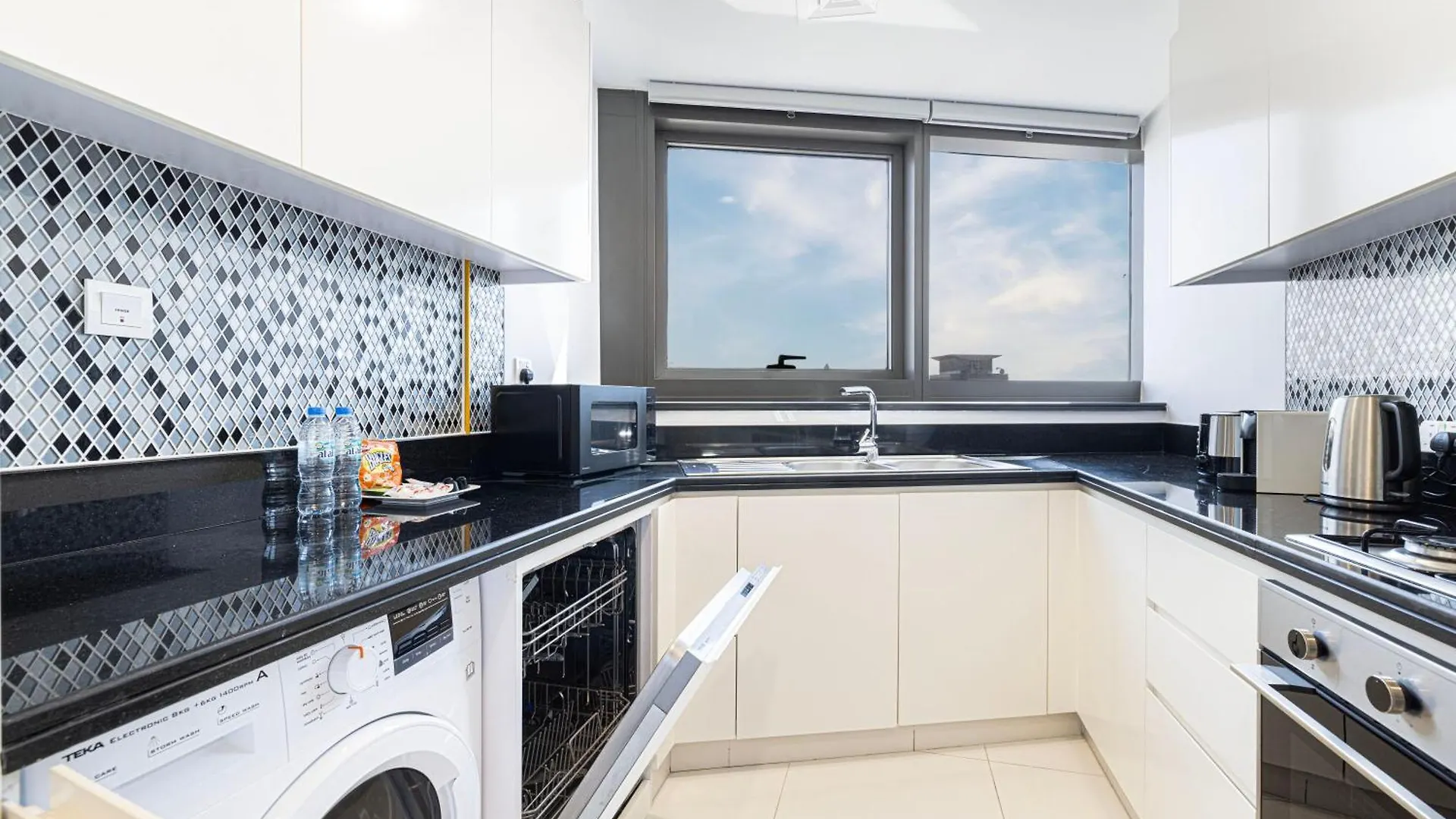 דובאי Smartstay At Paramount Tower - Sea And Downtown Views - Infinity Pool - Modern Luxury Residences דירה