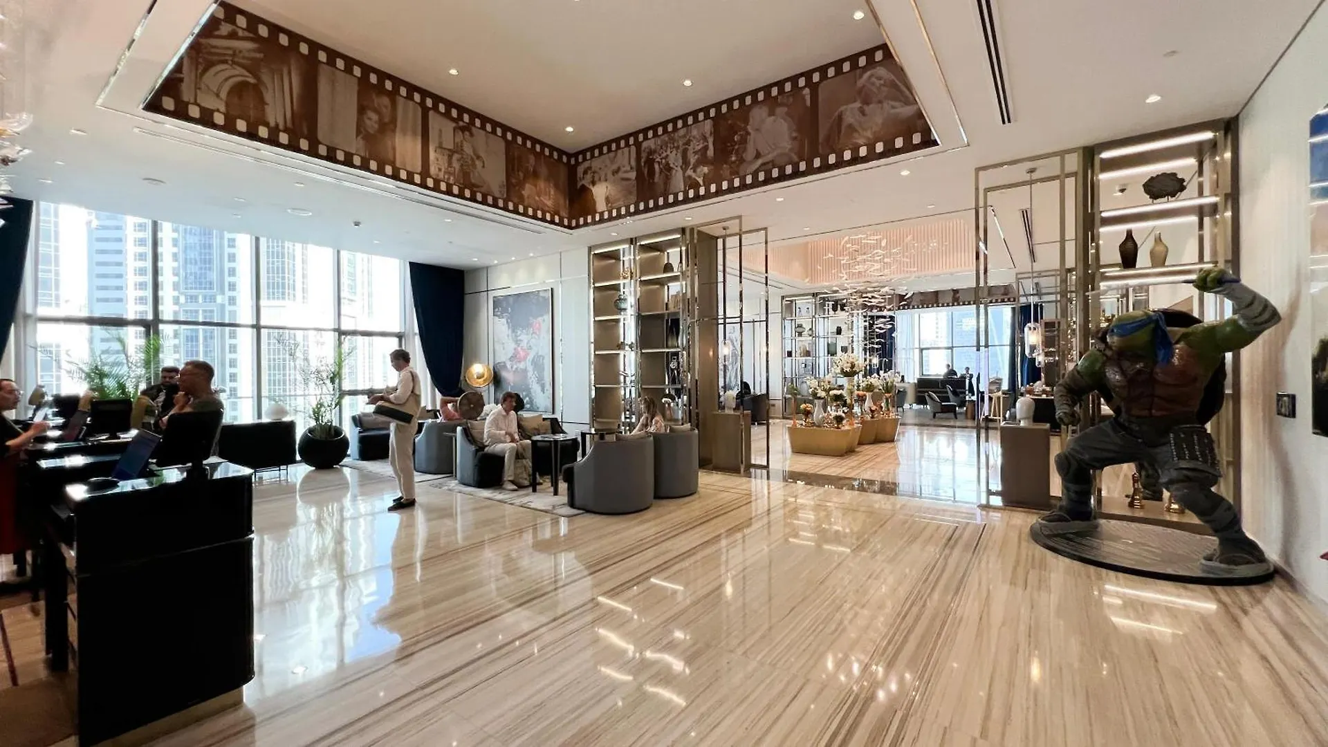 Smartstay At Paramount Tower - Sea And Downtown Views - Infinity Pool - Modern Luxury Residences Dubai Apartment