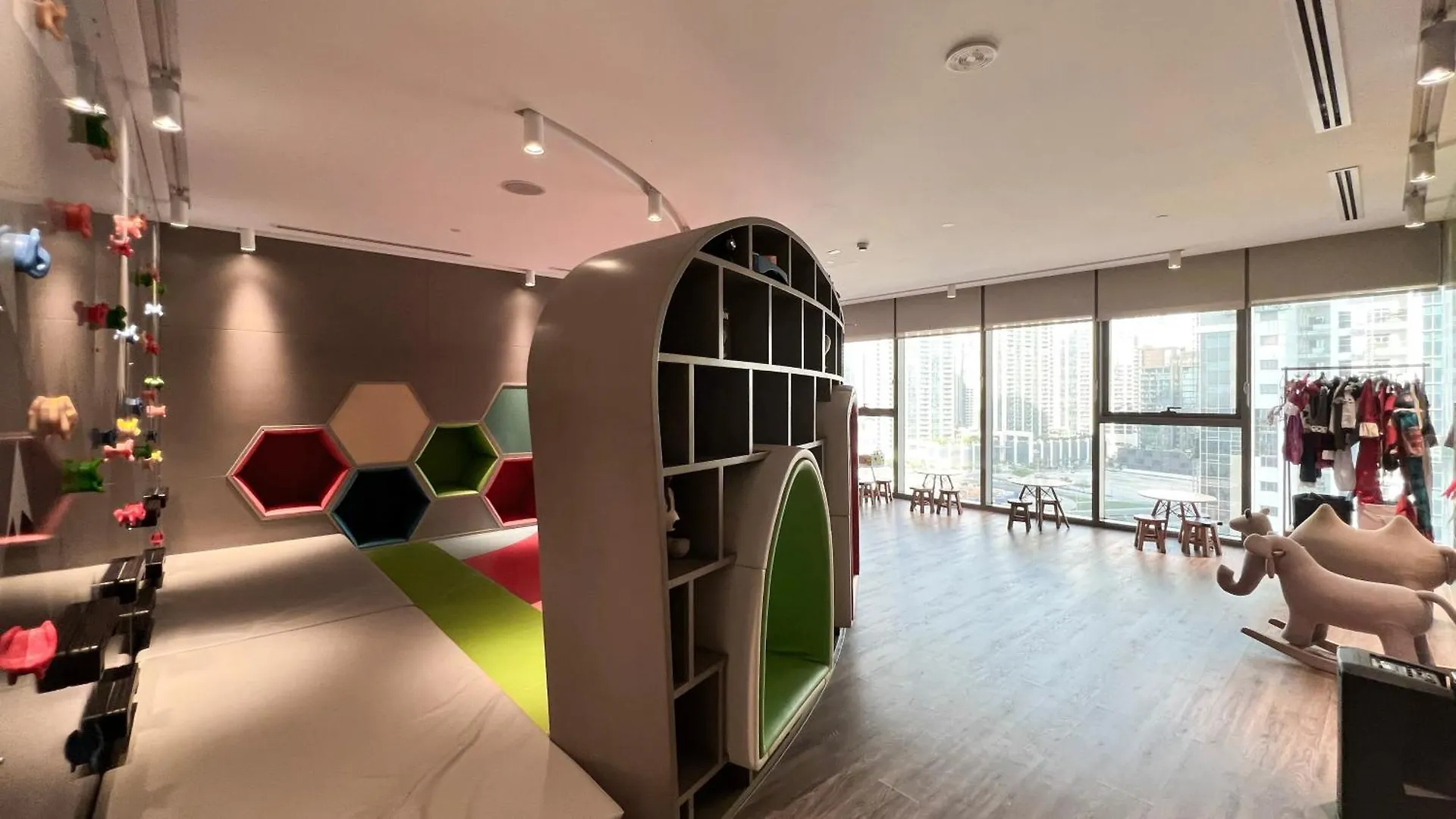 Smartstay At Paramount Tower - Sea And Downtown Views - Infinity Pool - Modern Luxury Residences Dubai Apartment