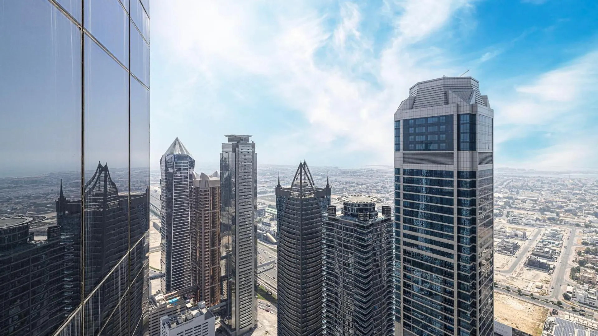 Smartstay At Paramount Tower - Sea And Downtown Views - Infinity Pool - Modern Luxury Residences Dubai United Arab Emirates