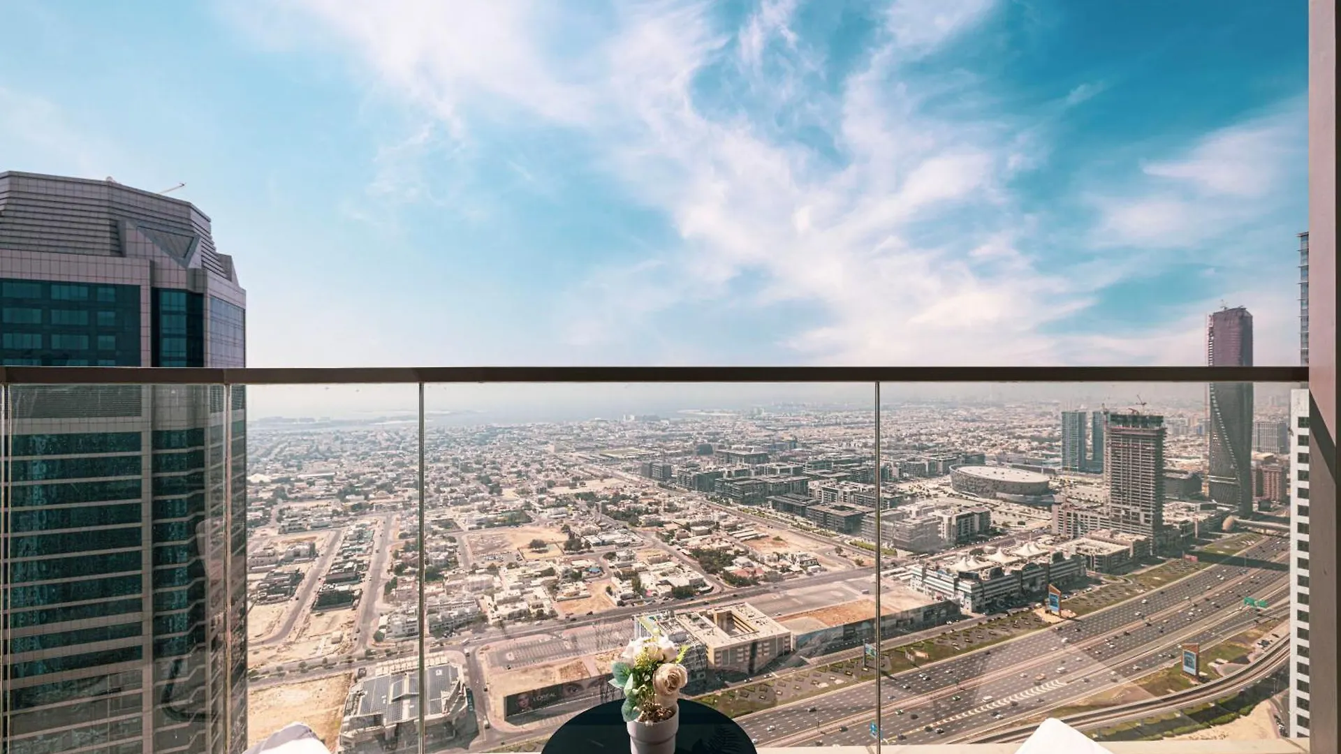 Smartstay At Paramount Tower - Sea And Downtown Views - Infinity Pool - Modern Luxury Residences Dubai Apartment