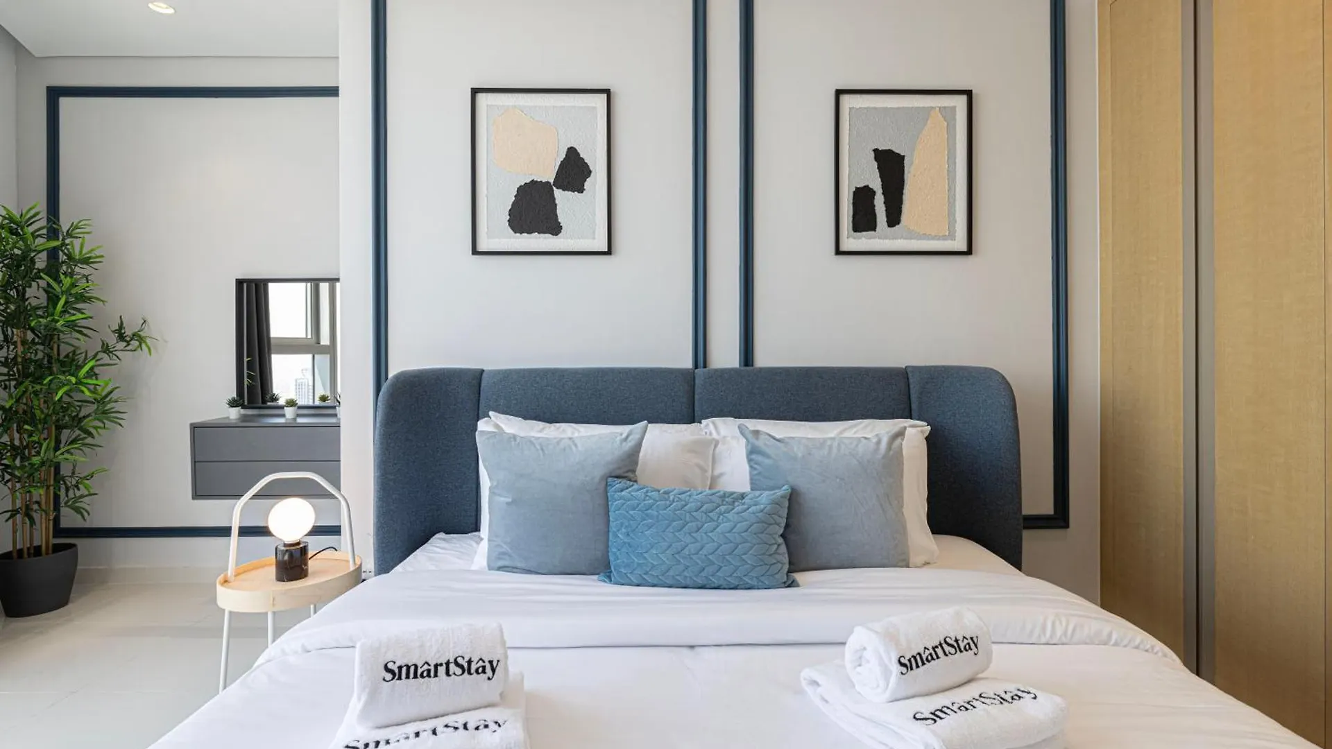 Apartment Smartstay At Paramount Tower - Sea And Downtown Views - Infinity Pool - Modern Luxury Residences Dubai United Arab Emirates